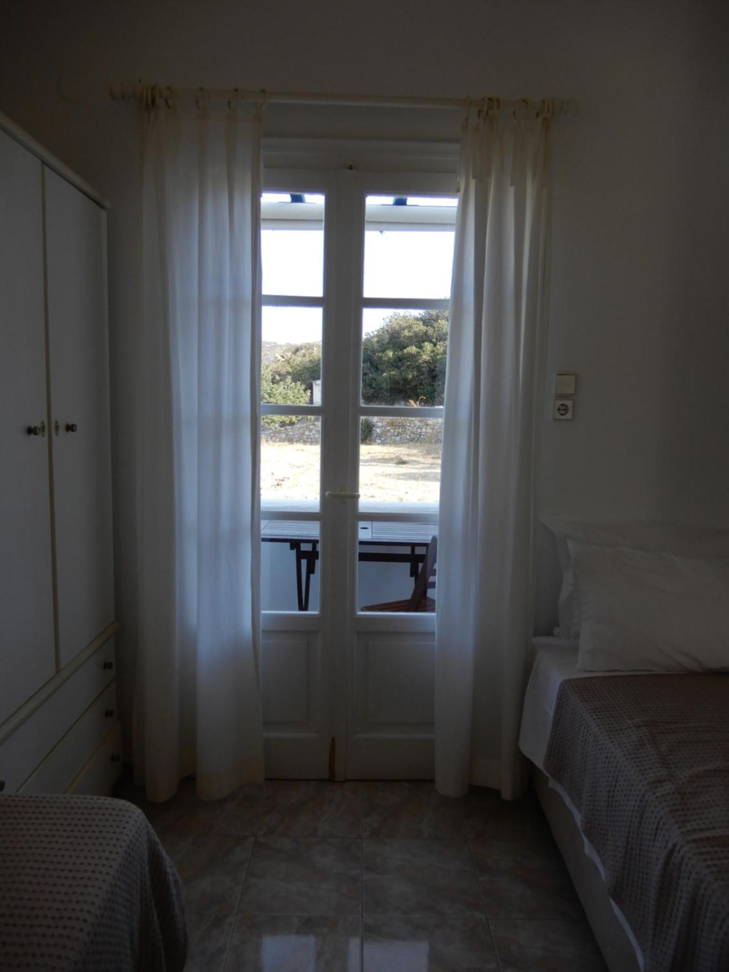 Appartement Glarontas à Galissas Extérieur photo