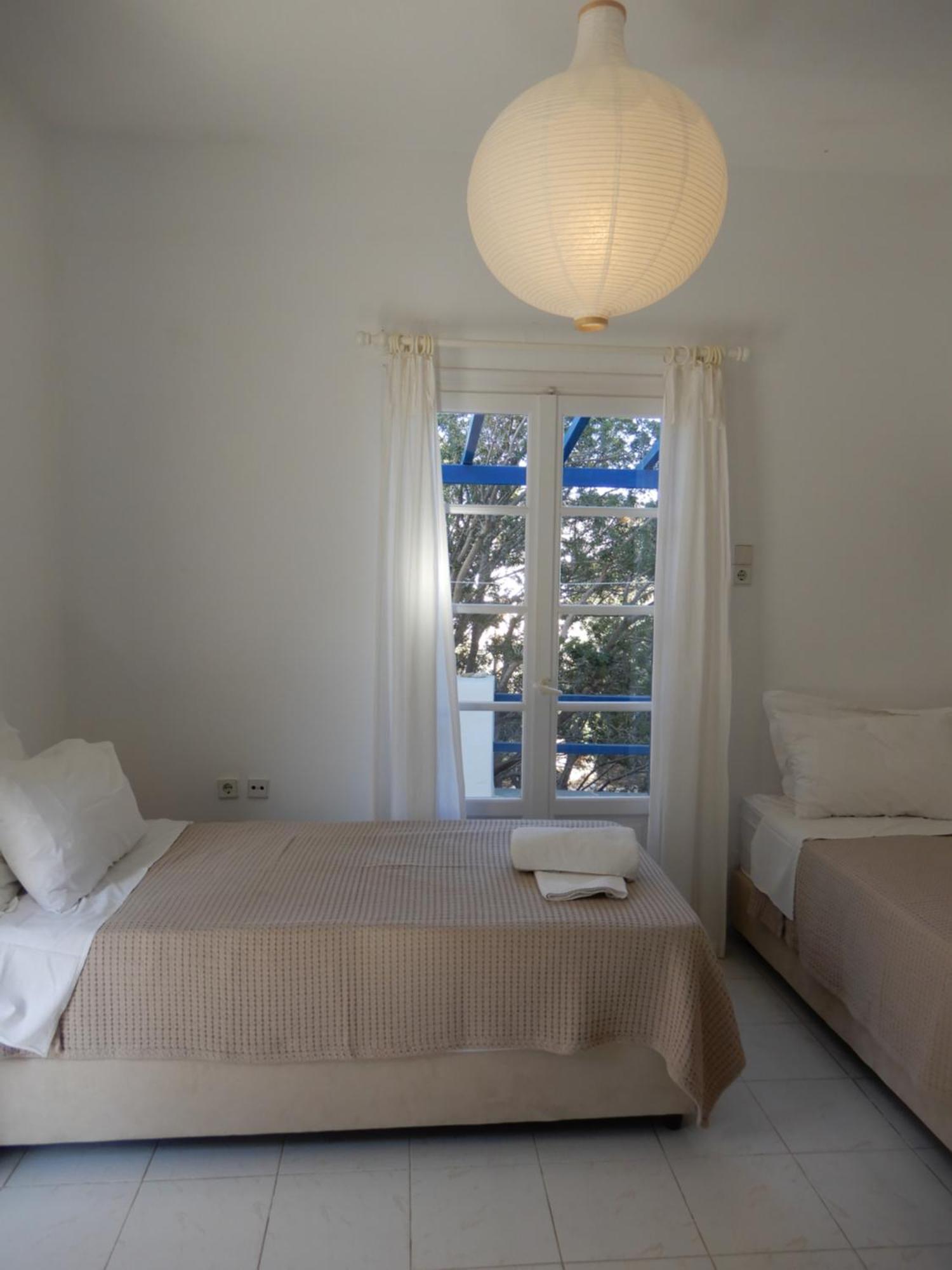 Appartement Glarontas à Galissas Extérieur photo