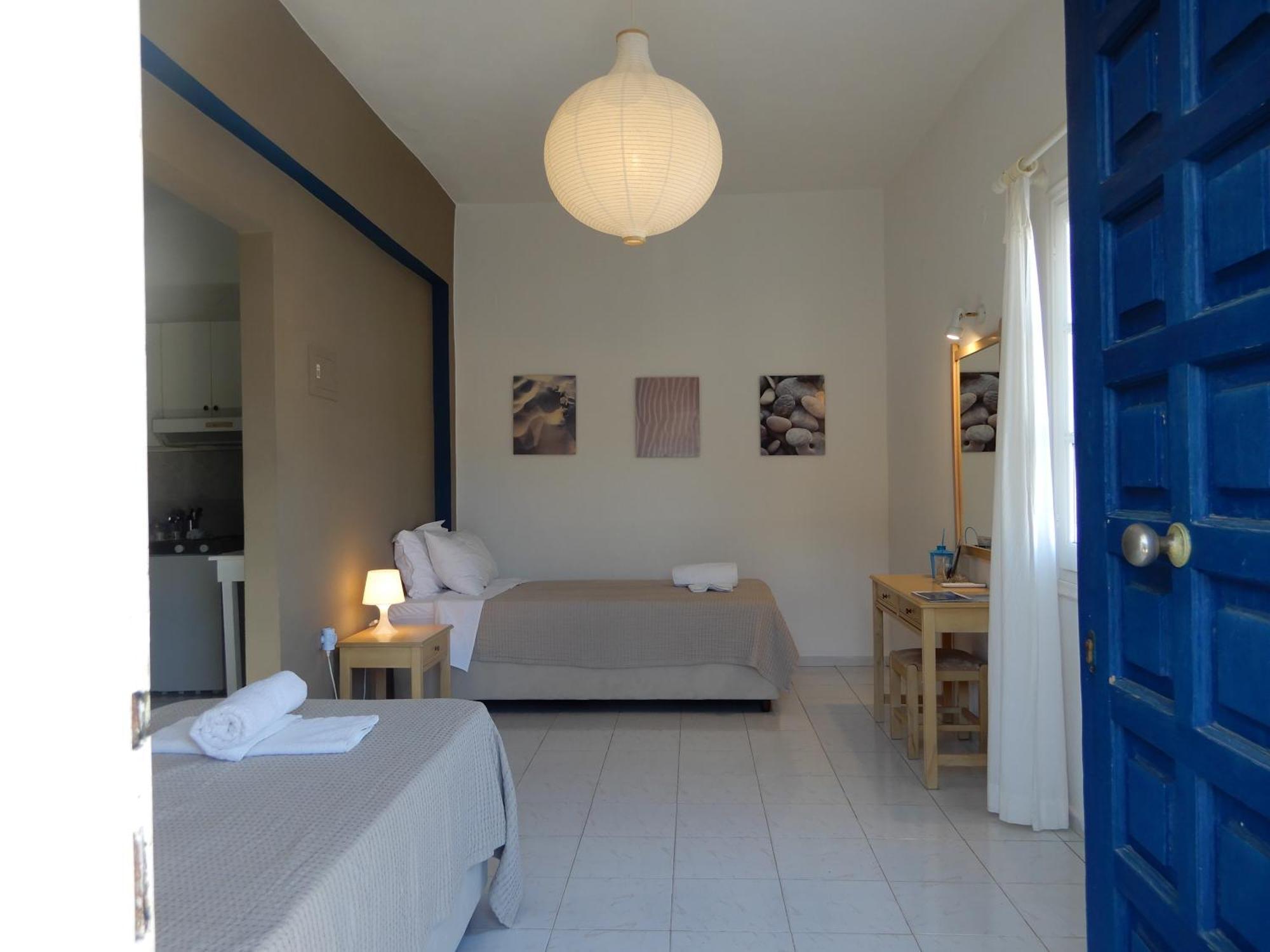 Appartement Glarontas à Galissas Extérieur photo